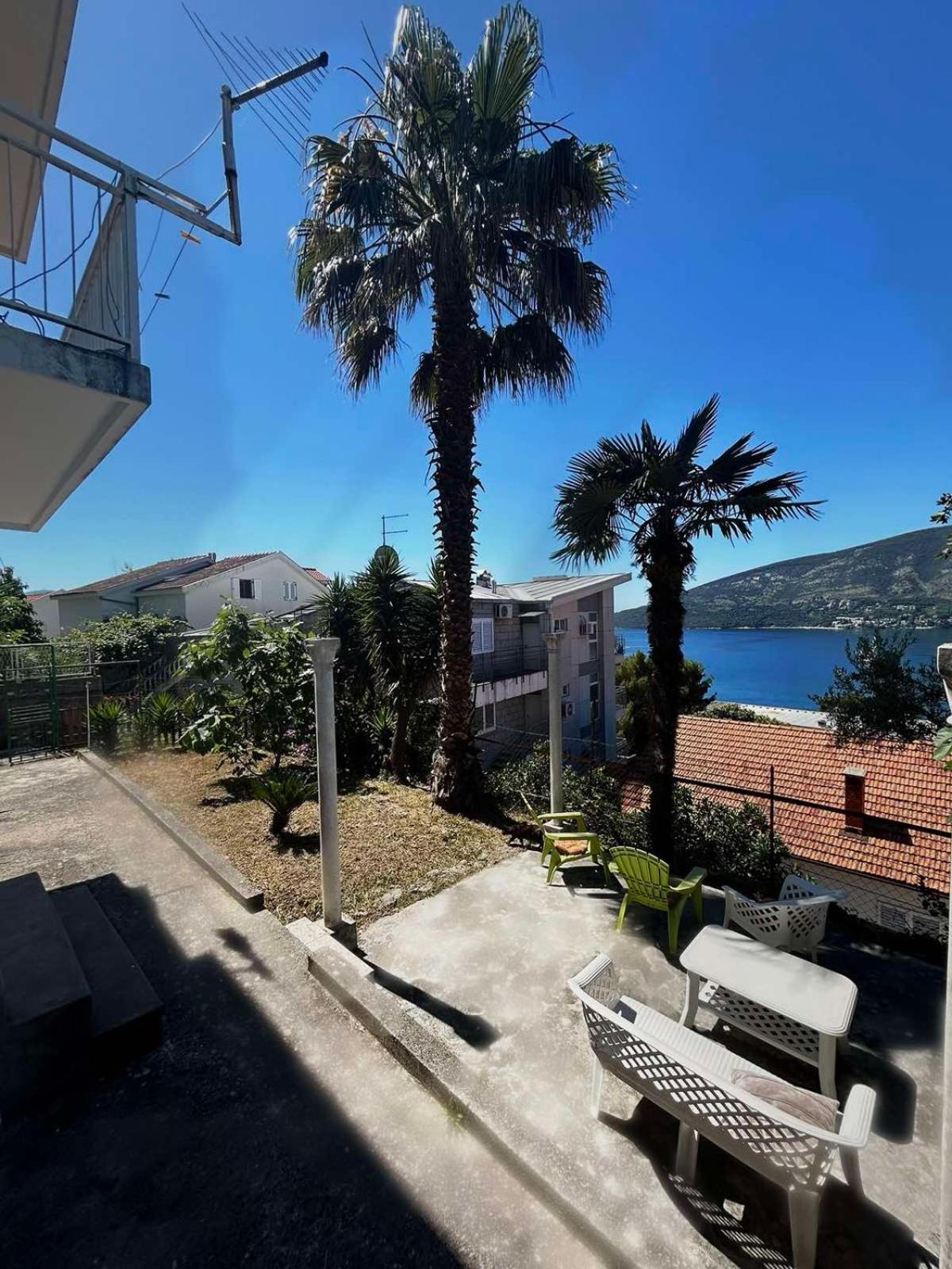 Apartments Maya Herceg Novi Dış mekan fotoğraf